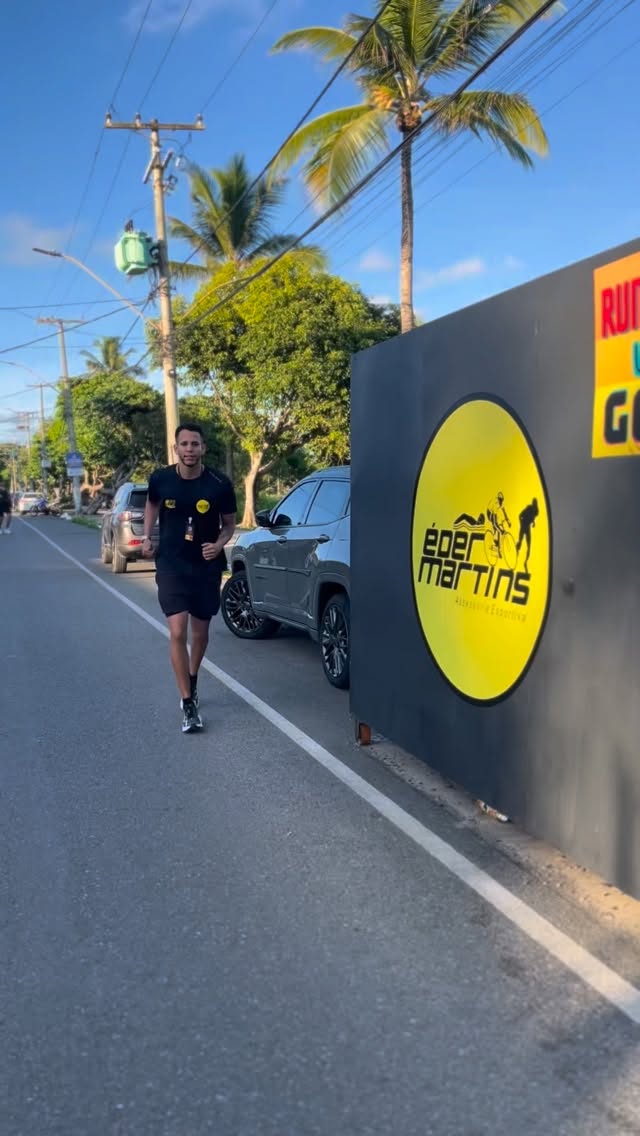 Caio em um treino de corrida ao ar livre